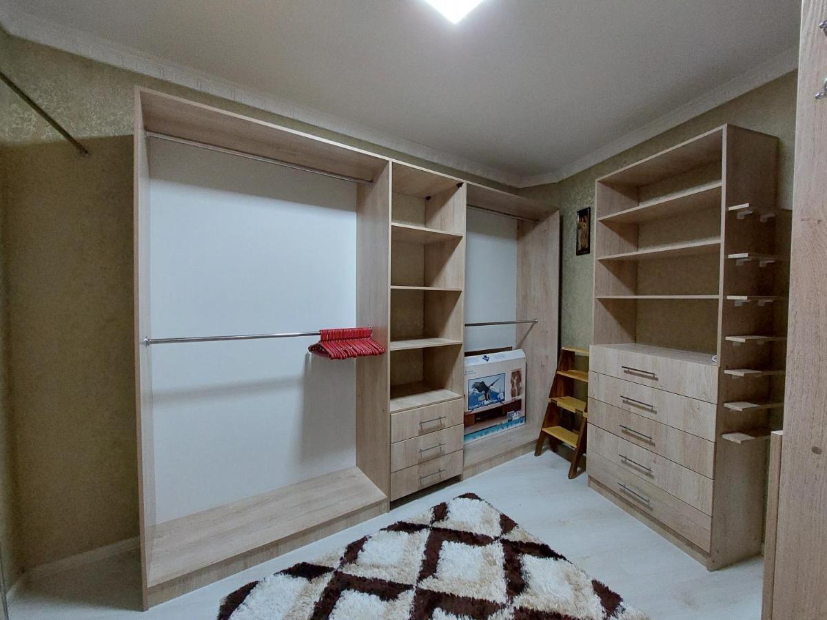 Hi-Tech Apartment In City Center 塔什干 外观 照片