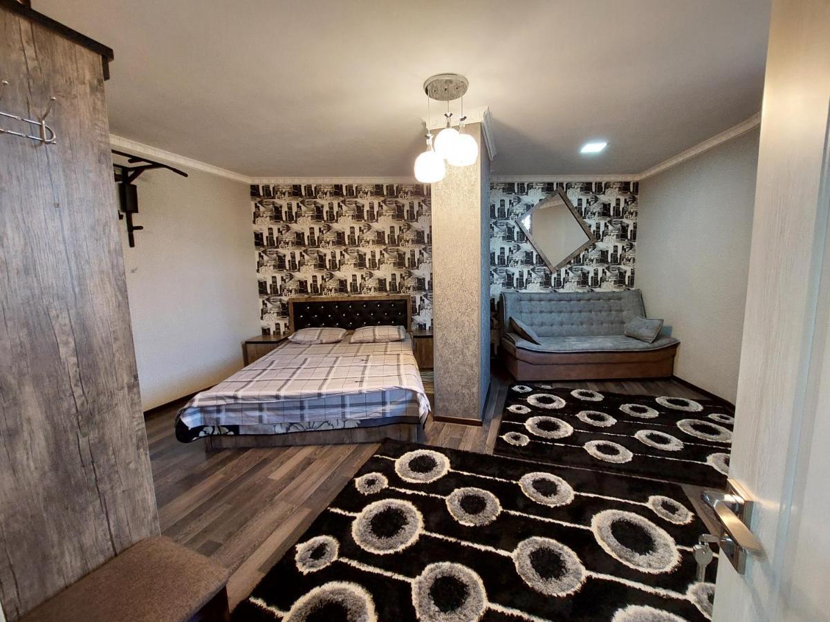 Hi-Tech Apartment In City Center 塔什干 外观 照片