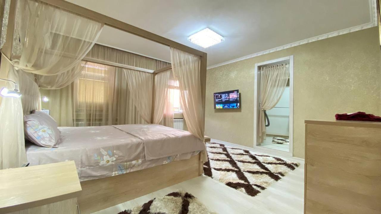 Hi-Tech Apartment In City Center 塔什干 外观 照片